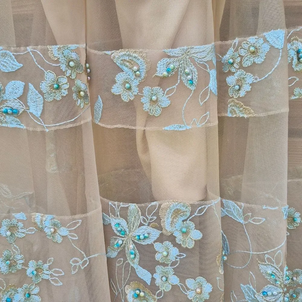 NWT Sherri Hill Floral Applique A Line Gown Dress Nude Size 00